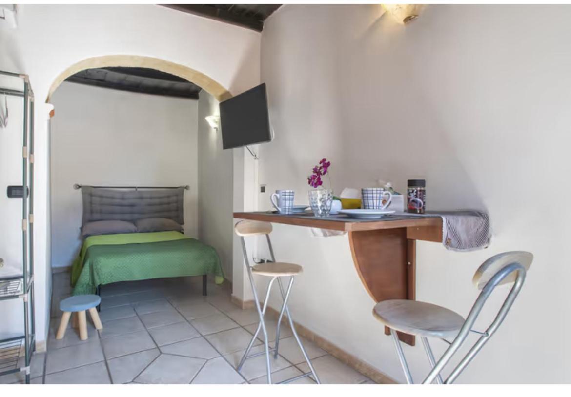 Sestrahome Le 3 Casette Free Parking Sassari Exterior foto
